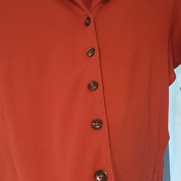 Burnt orange flutter sleeve button down top sz s - Picture 3 of 4